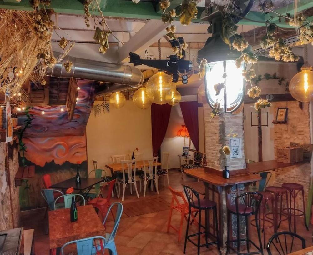 Ferienwohnung El Refugio De La Cerveza - La Morada De La Cerveza Villena Exterior foto